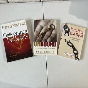 LOT of 3 books Deliverance from evil spirits / Unbound / Resisiting the devil